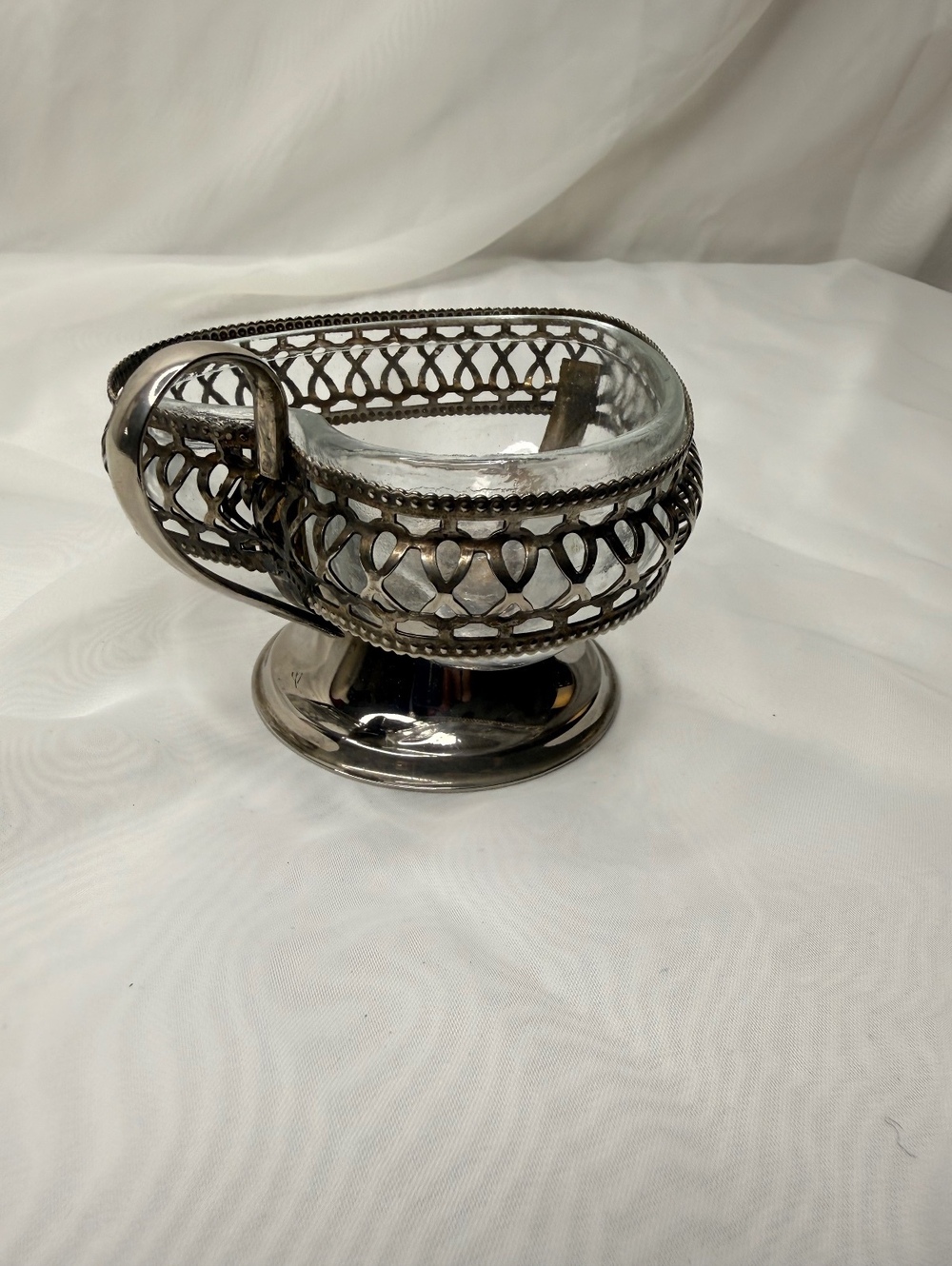 Midcentury Vintage Sheffield England Silver Plated Glass Heart Preserve Set - Picture 4 of 15